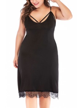 Plus Size Lace Trim Nightgown Black